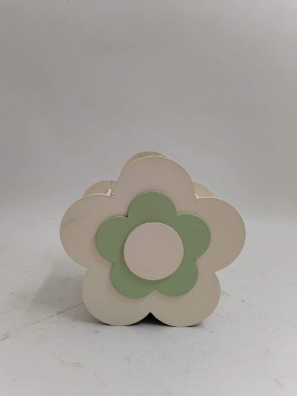 FLoare pe cub,3D,medie