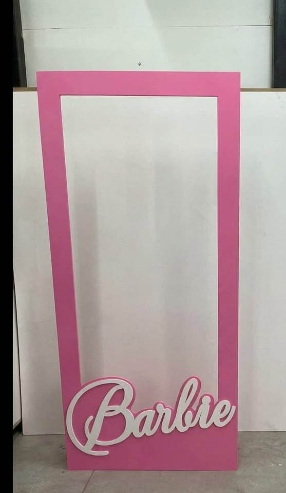Panou Barbie